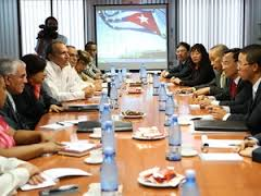 ຊຸກຍູ້ການຮ່ວມມືດ້ານການເງິນ ຫວຽດນາມ-ກູບາ